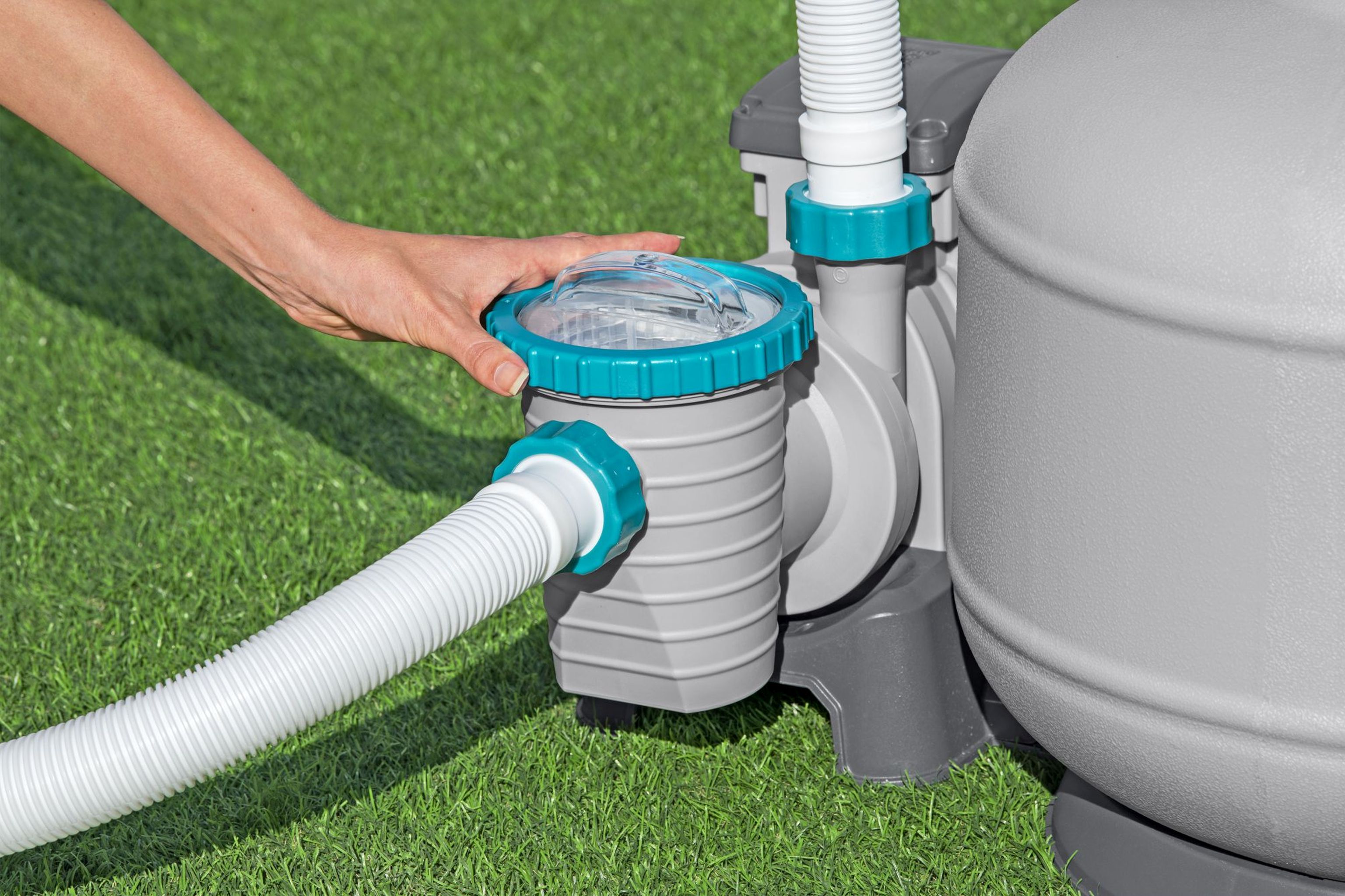 Sandfilteranlage mit Zeitschaltuhr 8.327 lh für Pools 1.100–51.400 l