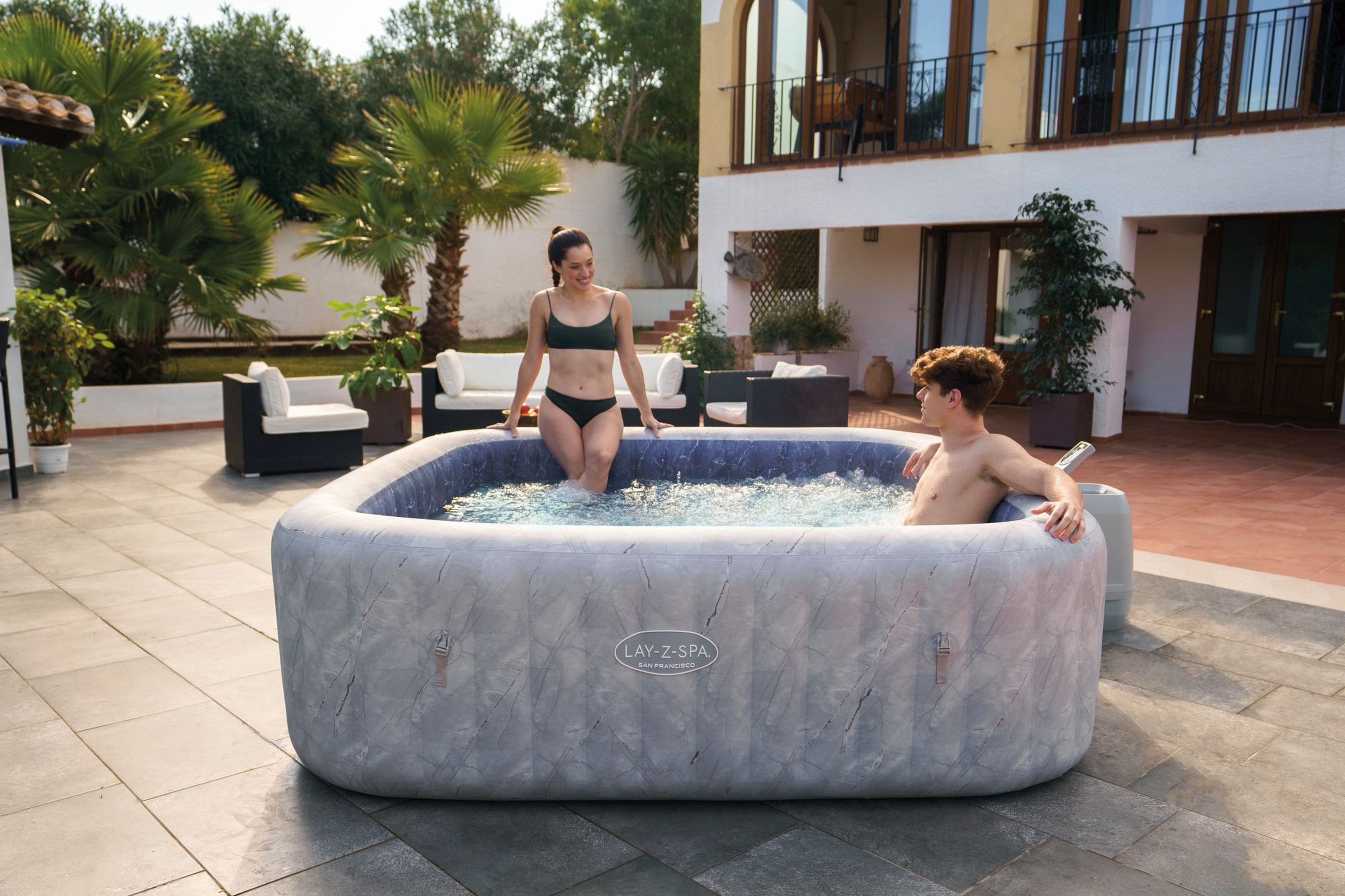 Bestway LAY-Z-SPA San Francisco HydroJet Pro Whirlpool 7 Personen Bestway LAY-Z-SPA San Francisco HydroJet Pro Whirlpool 7 Personen