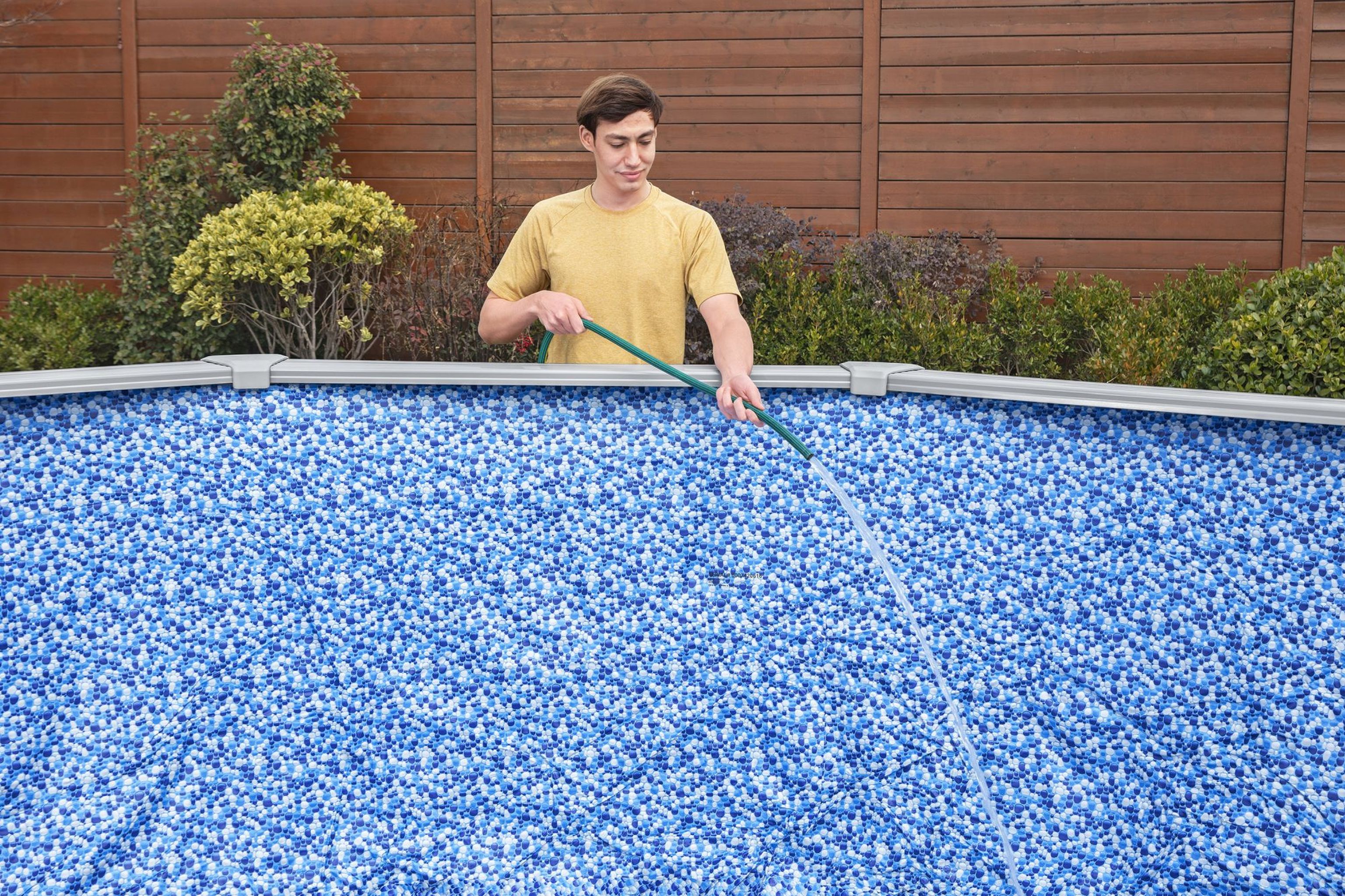 Bestway Hydrium Stahlwandpool Komplett-Set Ø 305 x 122 cm rund Bestway Hydrium Stahlwandpool Komplett-Set Ø 305 x 122 cm rund
